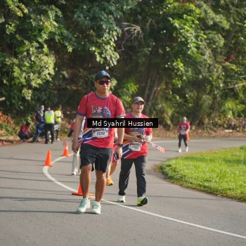 Runner Photo 6019755
