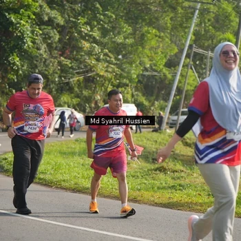 Runner Photo 6019759