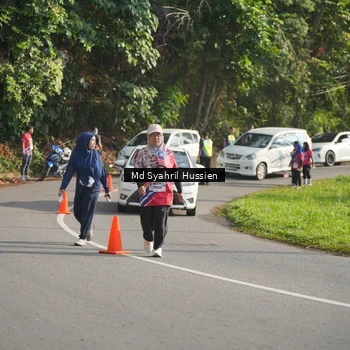Runner Photo 6019773