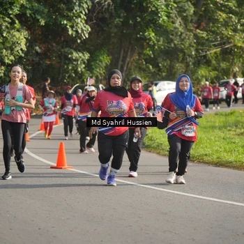 Runner Photo 6019783
