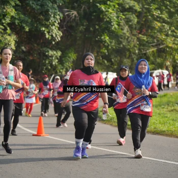 Runner Photo 6019787