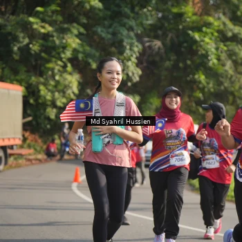 Runner Photo 6019788