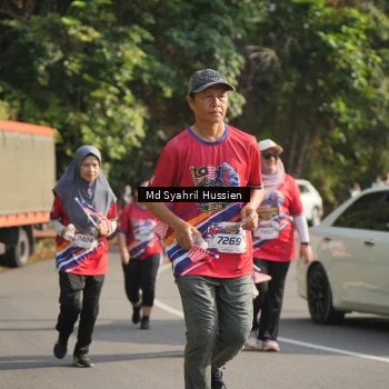 Runner Photo 6019798