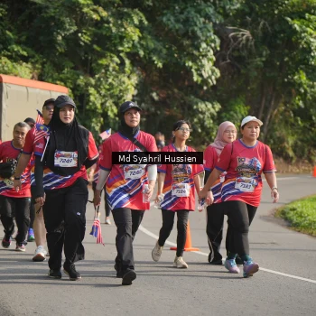 Runner Photo 6019804