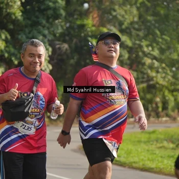 Runner Photo 6019809