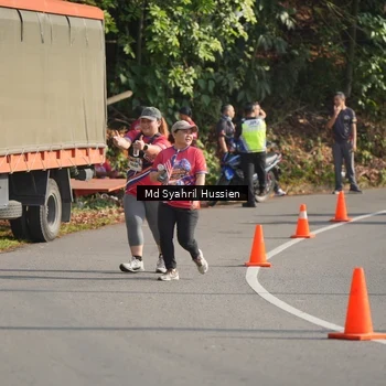 Runner Photo 6019837
