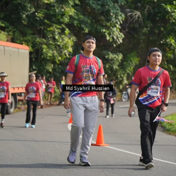 Runner Photo 6019873