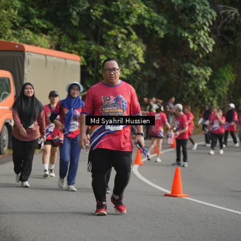 Runner Photo 6019914
