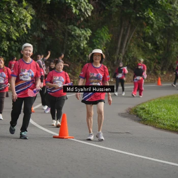 Runner Photo 6019922