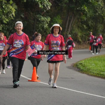Runner Photo 6019925