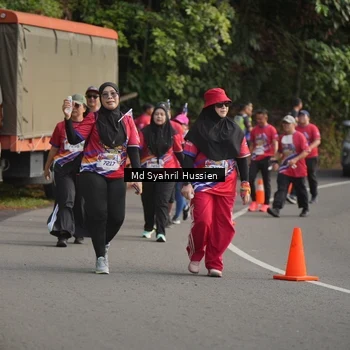 Runner Photo 6019943