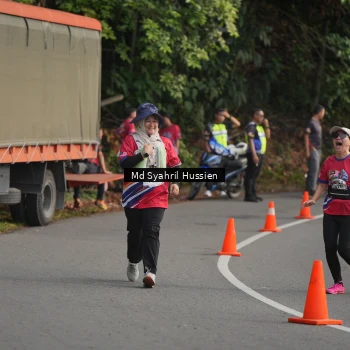 Runner Photo 6019988
