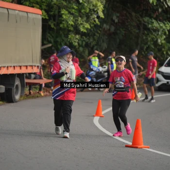 Runner Photo 6019994