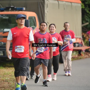 Runner Photo 6020033