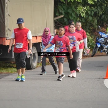 Runner Photo 6020037