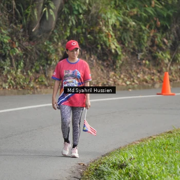 Runner Photo 6020040