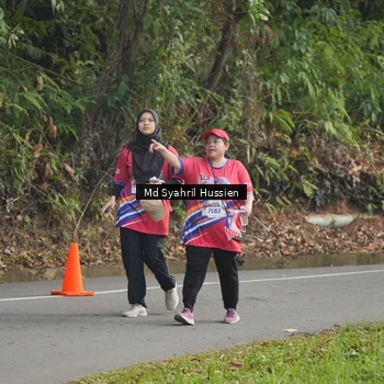 Runner Photo 6020077