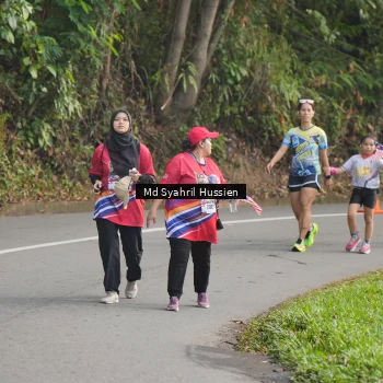 Runner Photo 6020079