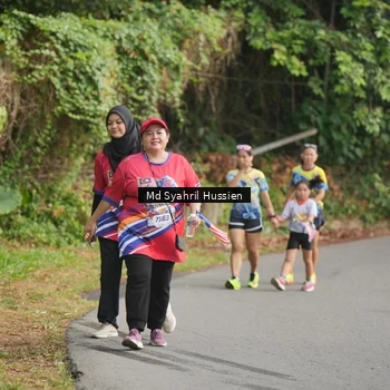 Runner Photo 6020084
