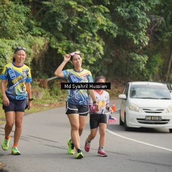 Runner Photo 6020102