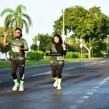 Runner Photo 6020138