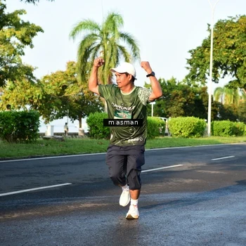 Runner Photo 6020139