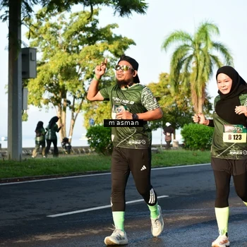 Runner Photo 6020140