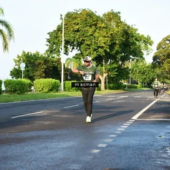 Runner Photo 6020142