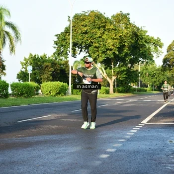 Runner Photo 6020144