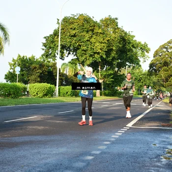 Runner Photo 6020171