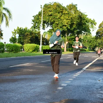Runner Photo 6020176