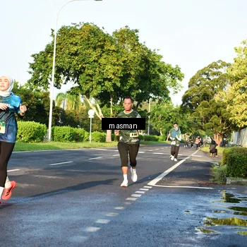 Runner Photo 6020178
