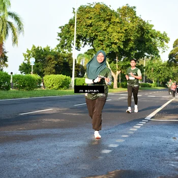 Runner Photo 6020179
