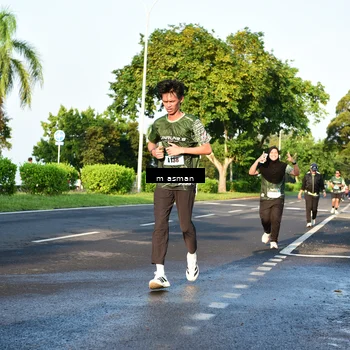 Runner Photo 6020193