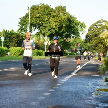 Runner Photo 6020200