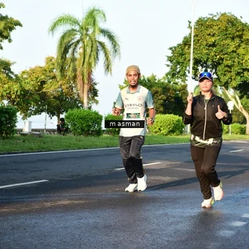 Runner Photo 6020206