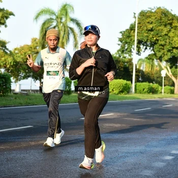 Runner Photo 6020209