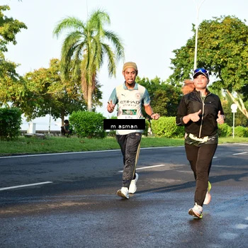 Runner Photo 6020214