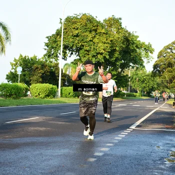 Runner Photo 6020216