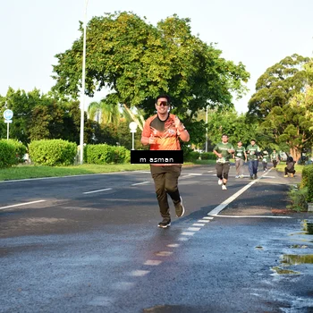 Runner Photo 6020238