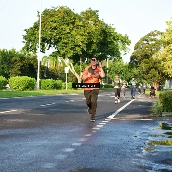 Runner Photo 6020239