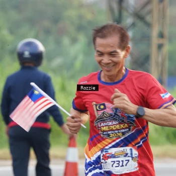 Runner Photo 6020245
