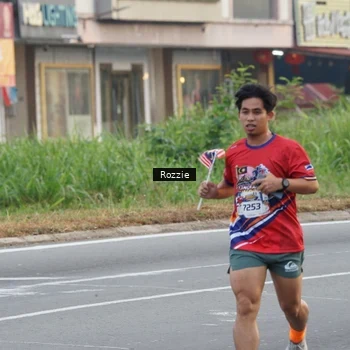 Runner Photo 6020249