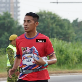 Runner Photo 6020260