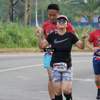 Runner Photo 6020264