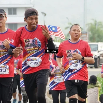 Runner Photo 6020296