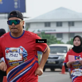 Runner Photo 6020321