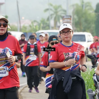 Runner Photo 6020350