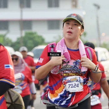 Runner Photo 6020353