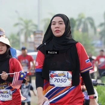 Runner Photo 6020358